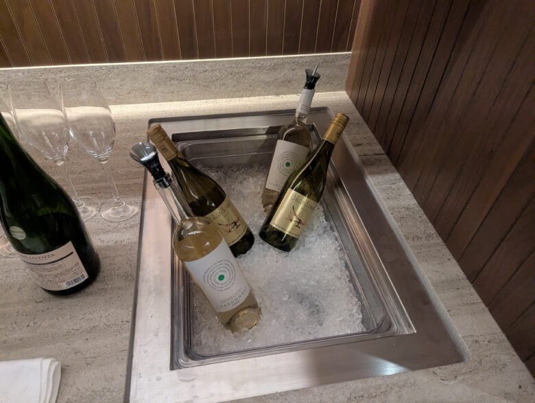 ヒルトン名古屋 ラウンジ 