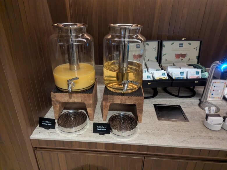 ヒルトン名古屋 ラウンジ 