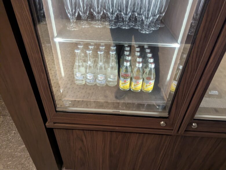 ヒルトン名古屋 ラウンジ 