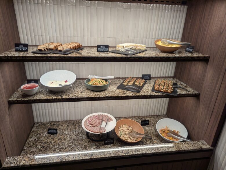 ヒルトン名古屋 ラウンジ 