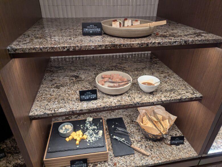 ヒルトン名古屋 ラウンジ 