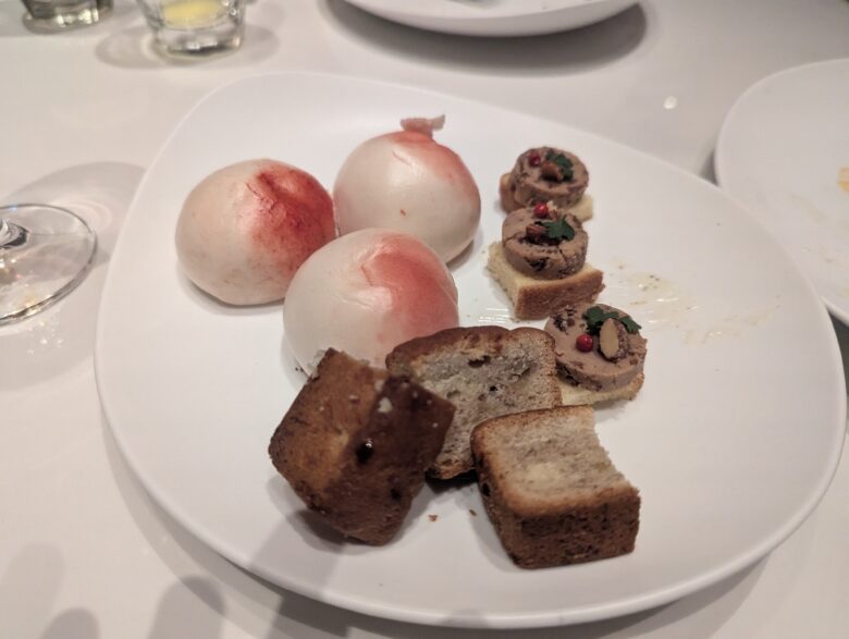 ヒルトン名古屋 ラウンジ 