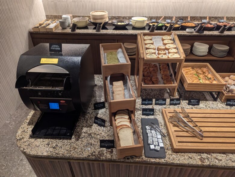 ヒルトン名古屋 ラウンジ 