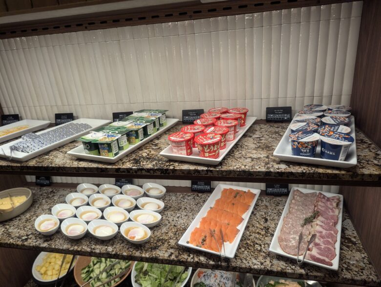 ヒルトン名古屋 ラウンジ 