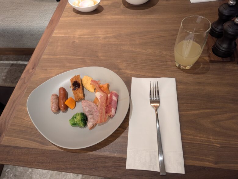 ヒルトン名古屋 ラウンジ 