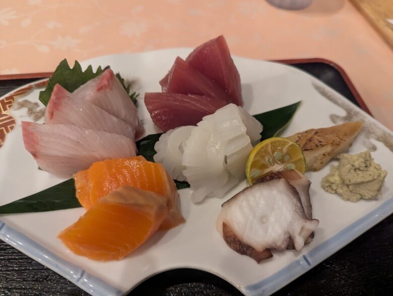 奄美ポートタワーホテル  お刺身定食