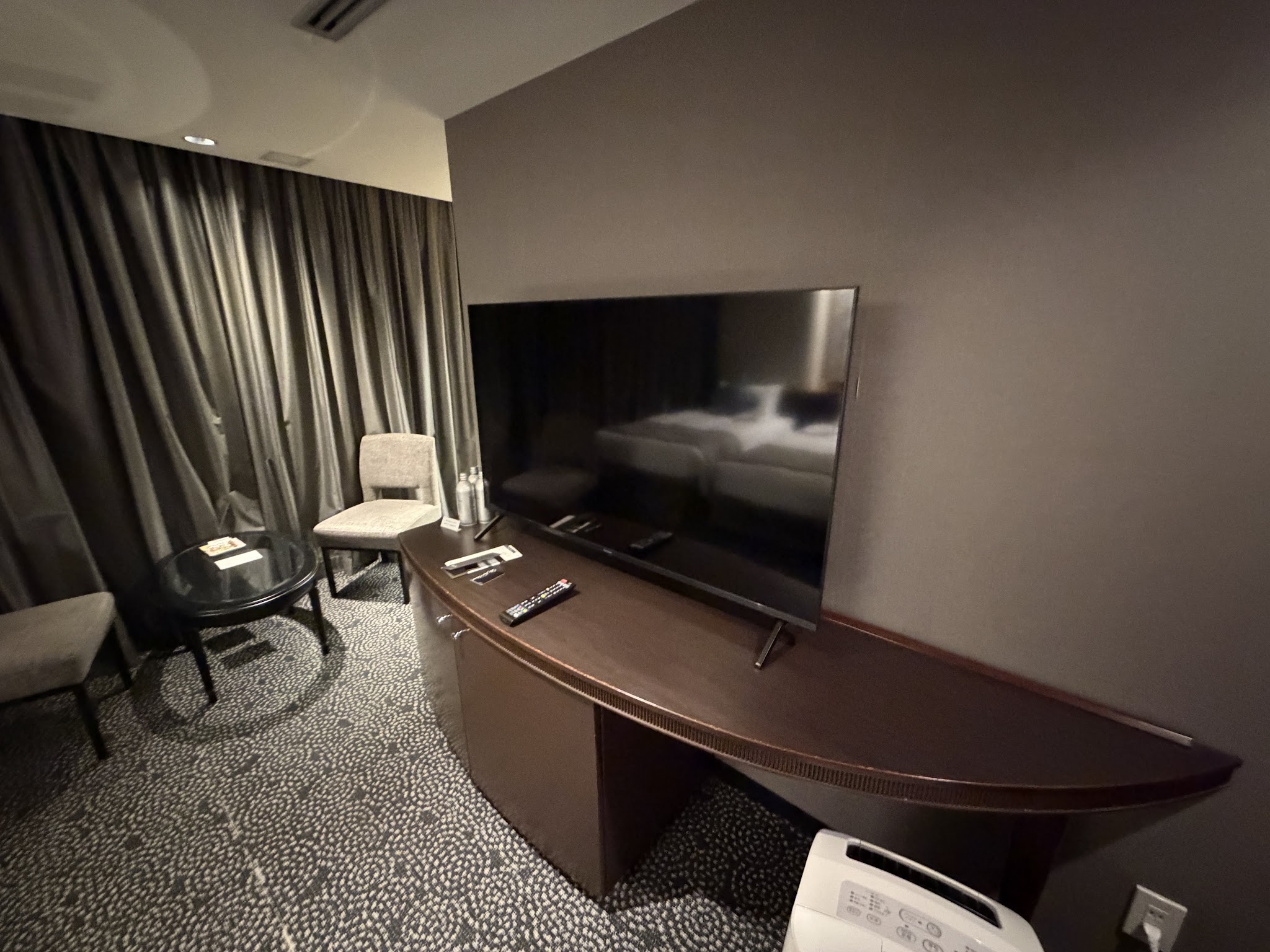 客室に備え付けられたテレビ